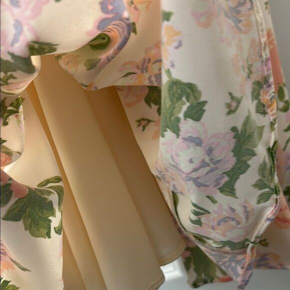 Zara Size Medium fully lined Floral Mini Dress - Picture 4 of 10